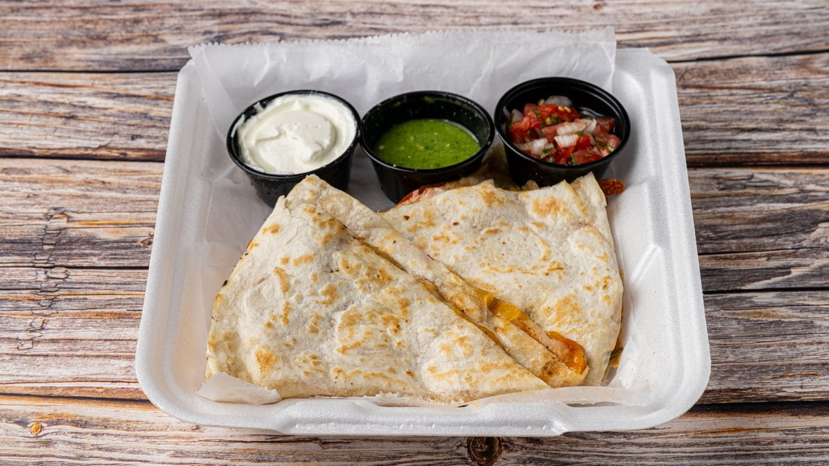 El Guanaco Taqueria Y Antojitos by null