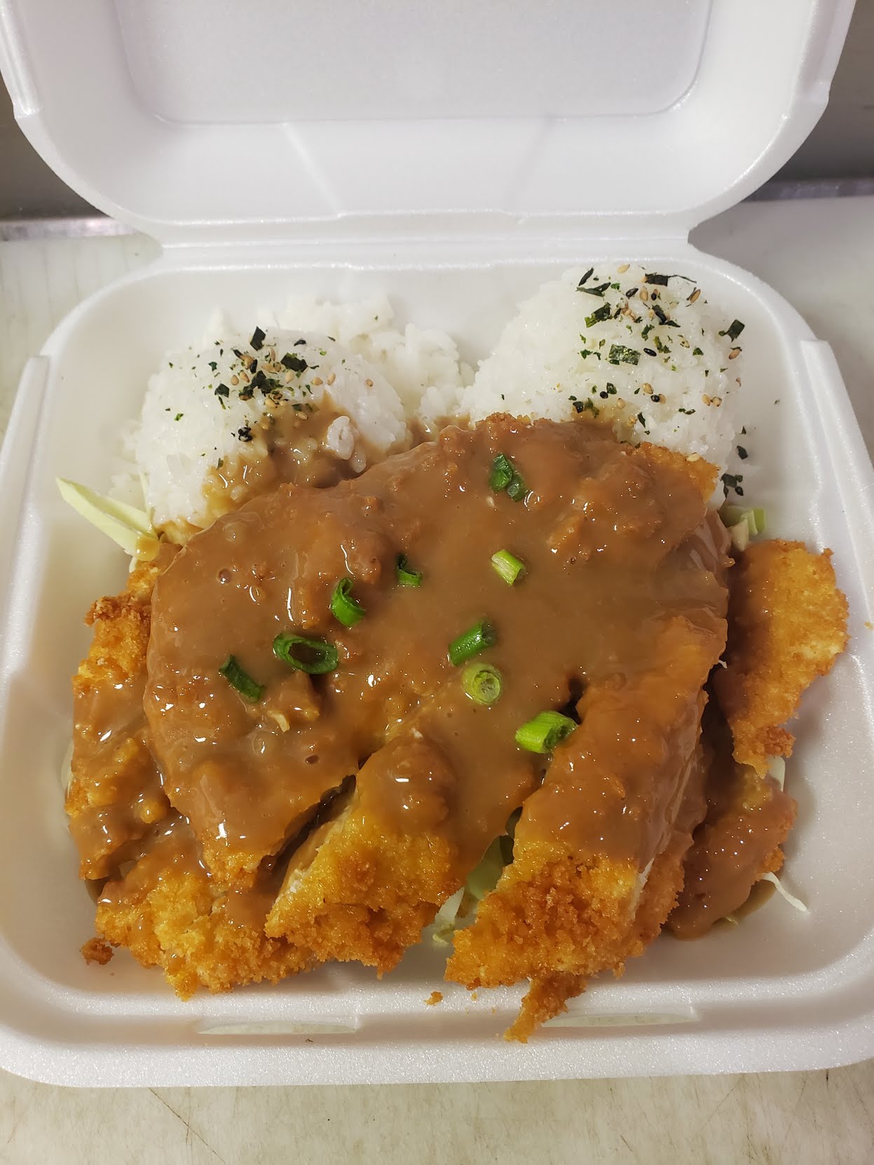 LEFTY-J’S ISLAND FAVORITES (Twain Ave) by null