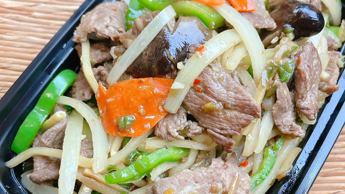 Barnrau Thai Halal Cuisine by null