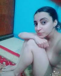 Busty arab girl jpg x Arabic girl xxx