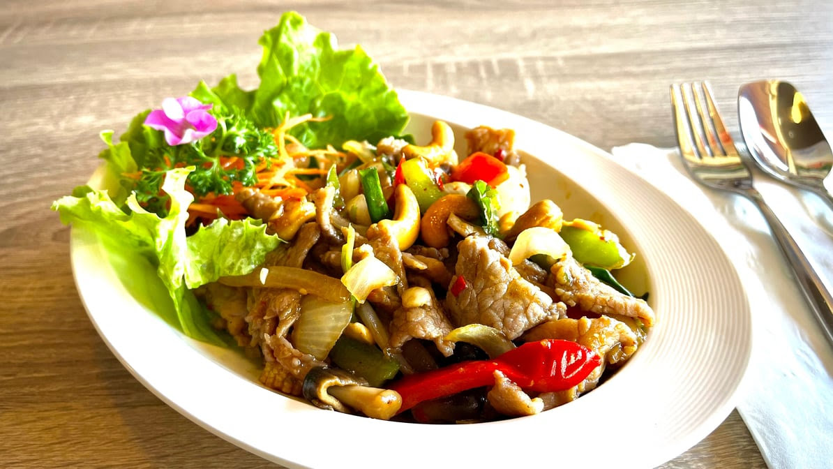 R-HaaN Thai Restaurant by null