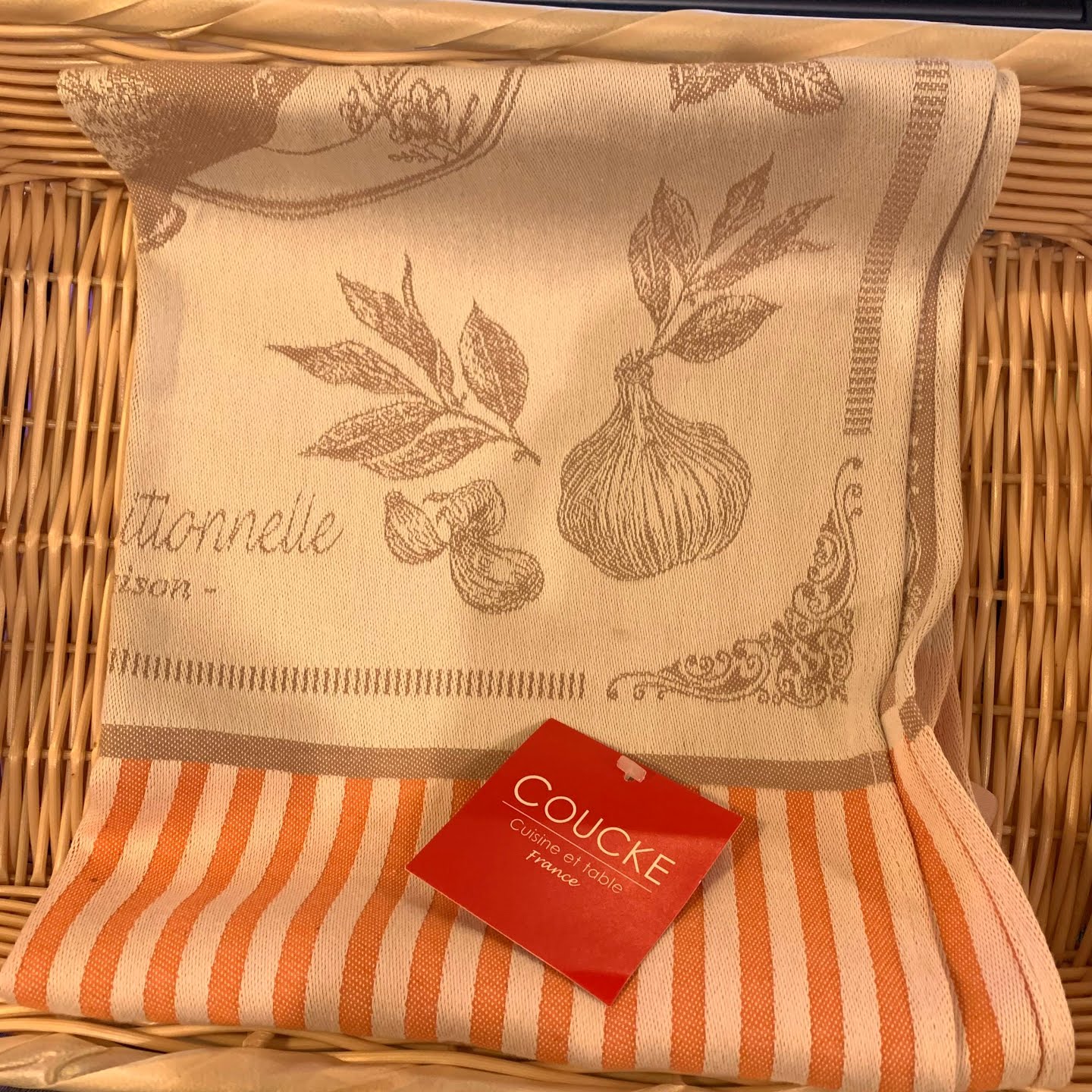 Sen Organic Farmers Market by null