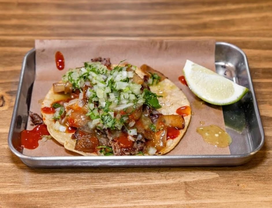 Taquería el Chato by null