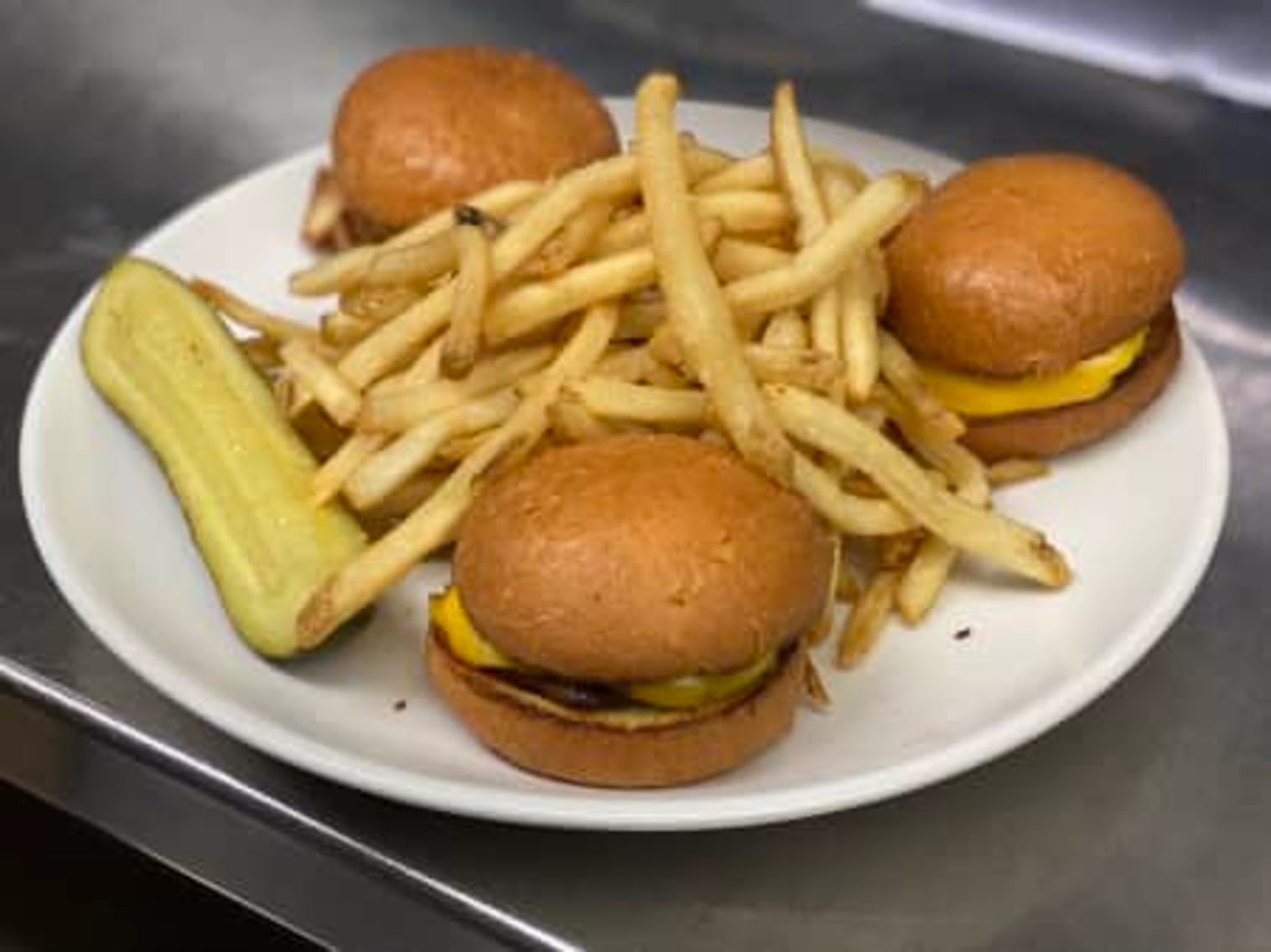 Squat & Gobble Café by null