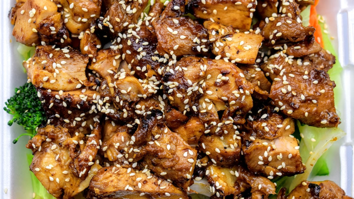 Chef Ming's Kitchen by null