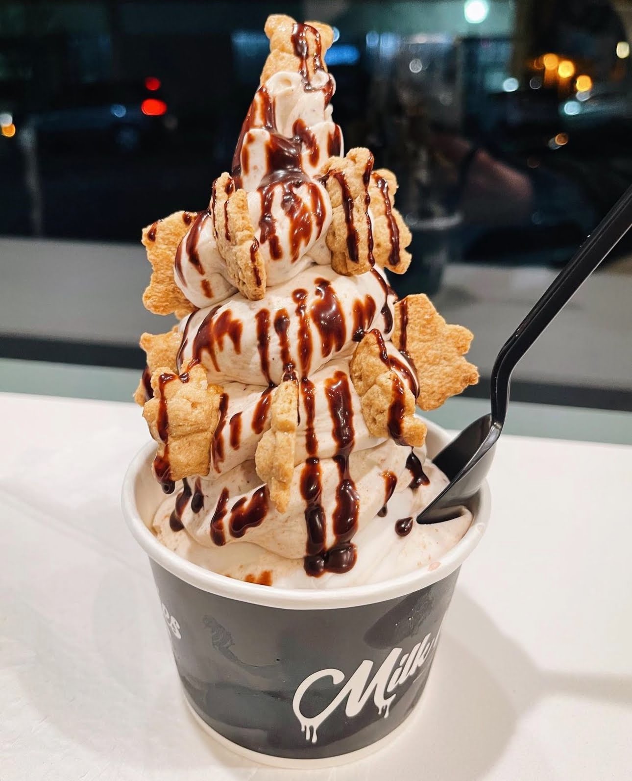 Milk N Cookies by null