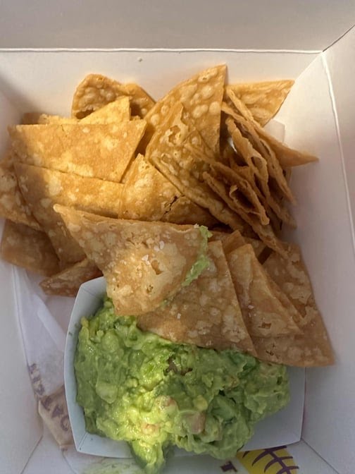 Don Pez Fish Tacos by null