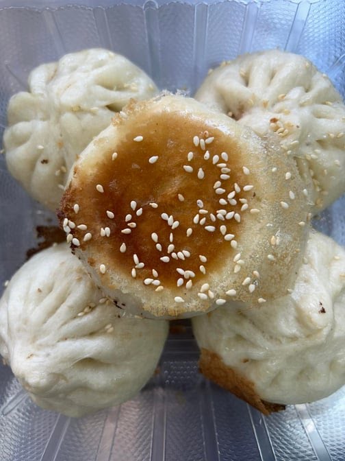 Xu Xu's Dumplings by null