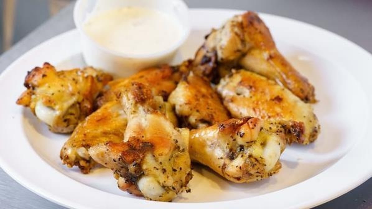 Blondie’s Pizza by null