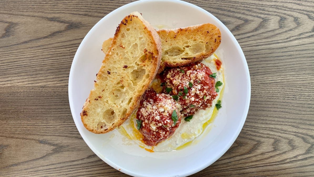 Sunday Gravy by null