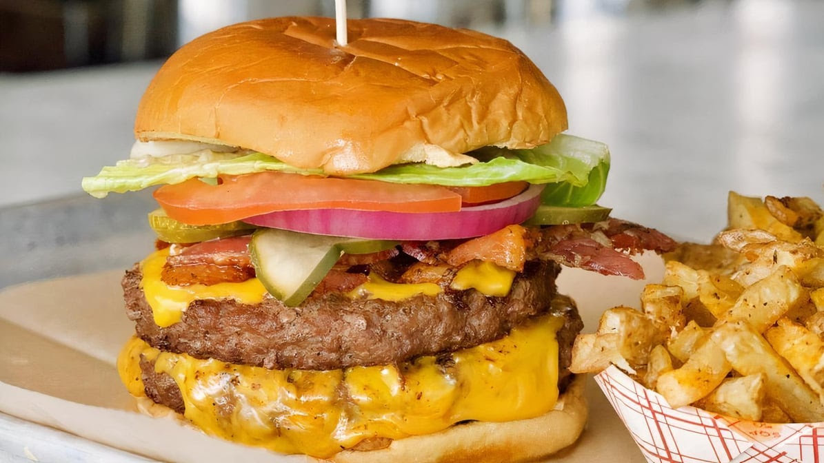 Batesy’s BBQ and Bar by null