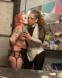 shemale bitch|Much Love From NINA - My boo Mojoe just read this shemale lookin strange  bitch loool..why is she trying come for Bey after she tried the urinal a  few weeks back? Lord