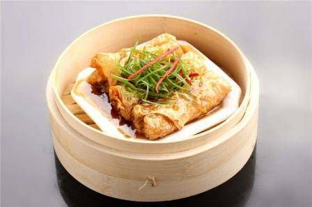 Loon Fung Cantonese Restaurant by null