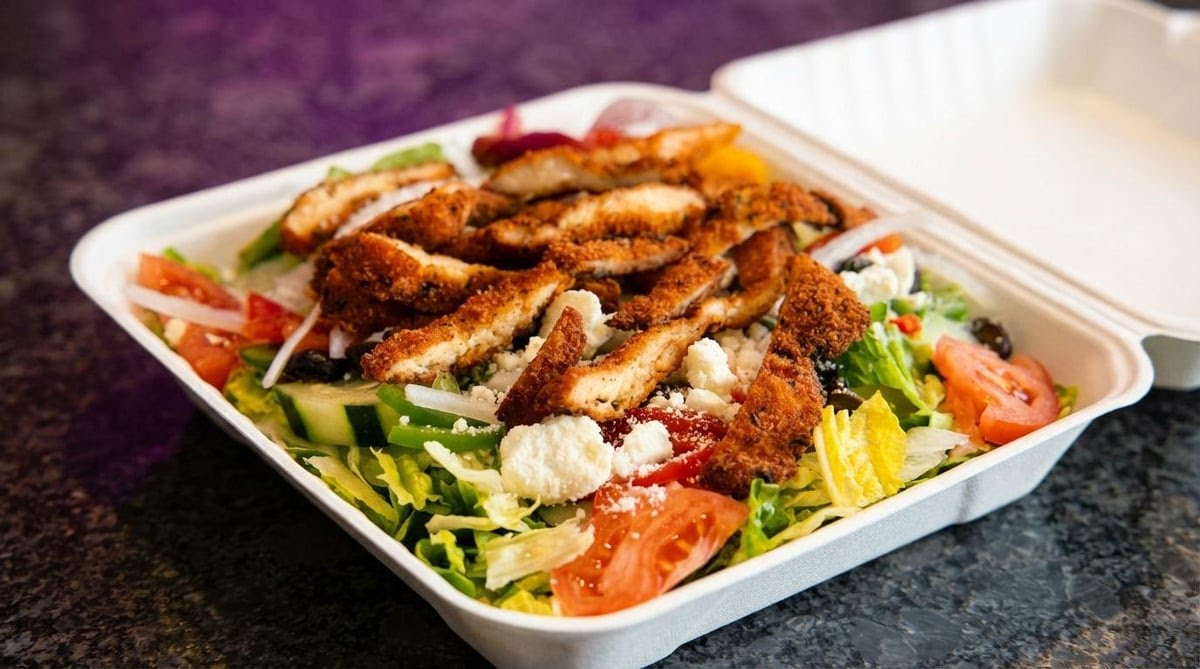 Saucey's Pizza by null