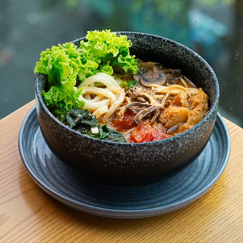 nomVnom Bistro by null