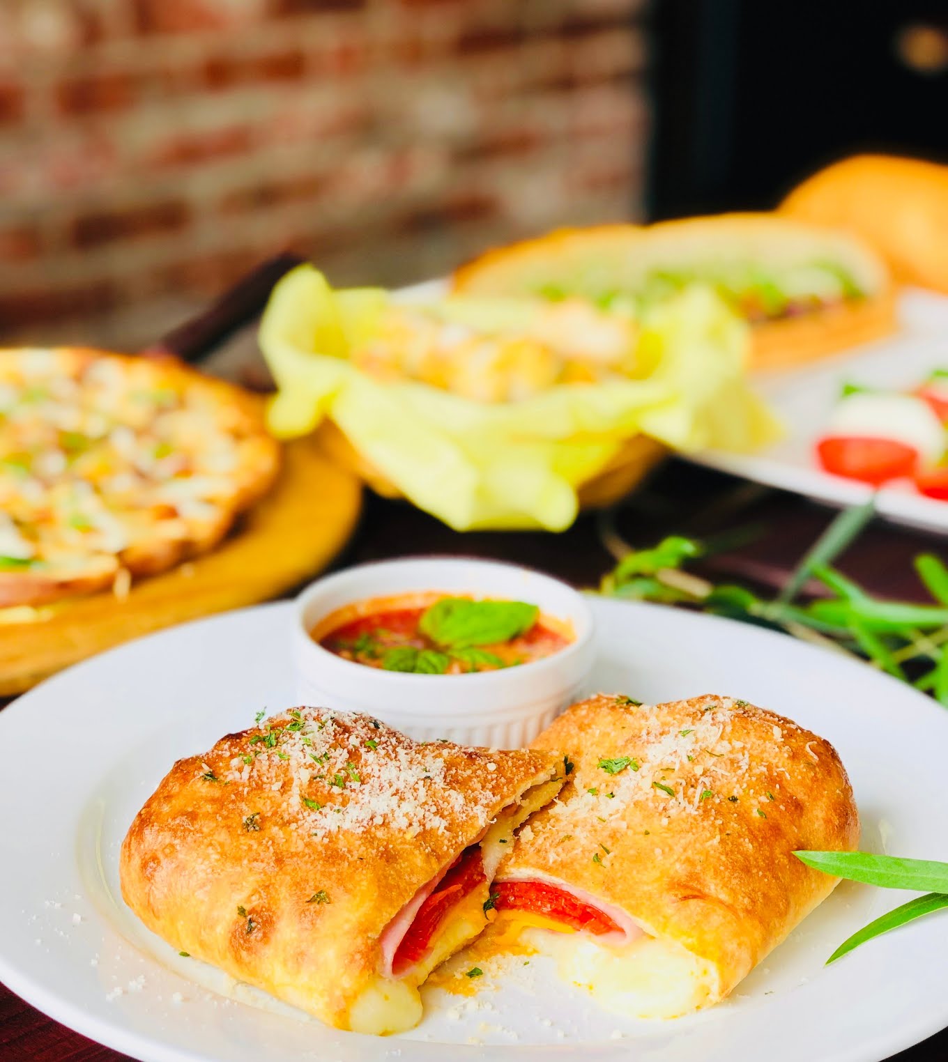 Pazzo Pizzeria by null