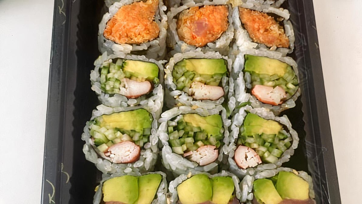 MOMO Sushi by null
