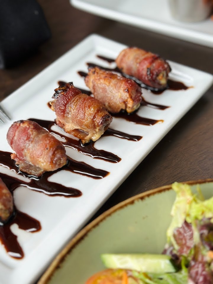 Patrick Molloys by null