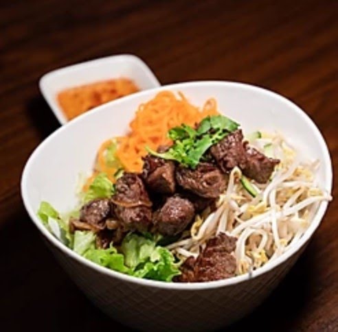 Viet's Express by null