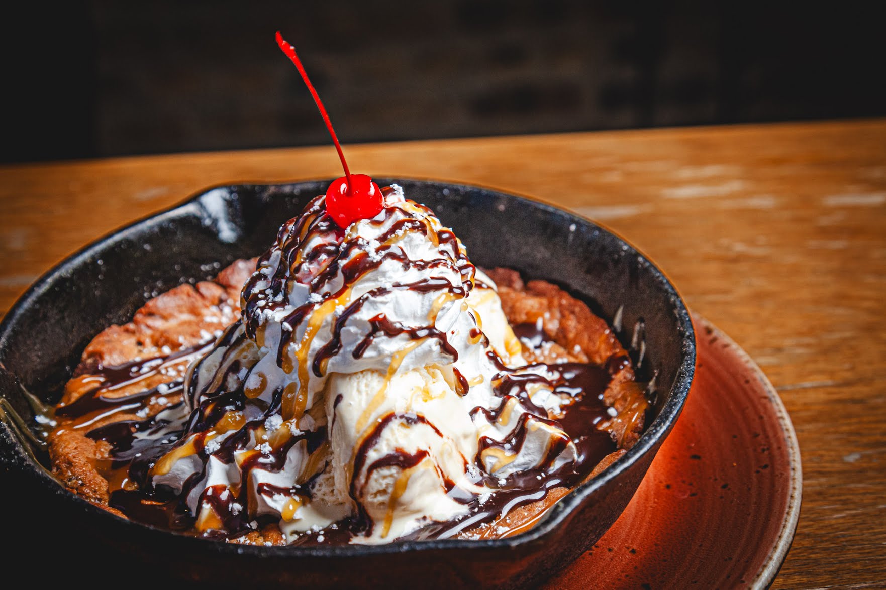 Fatpour Wicker Park: Ultimate Chicago Sports Bar by null