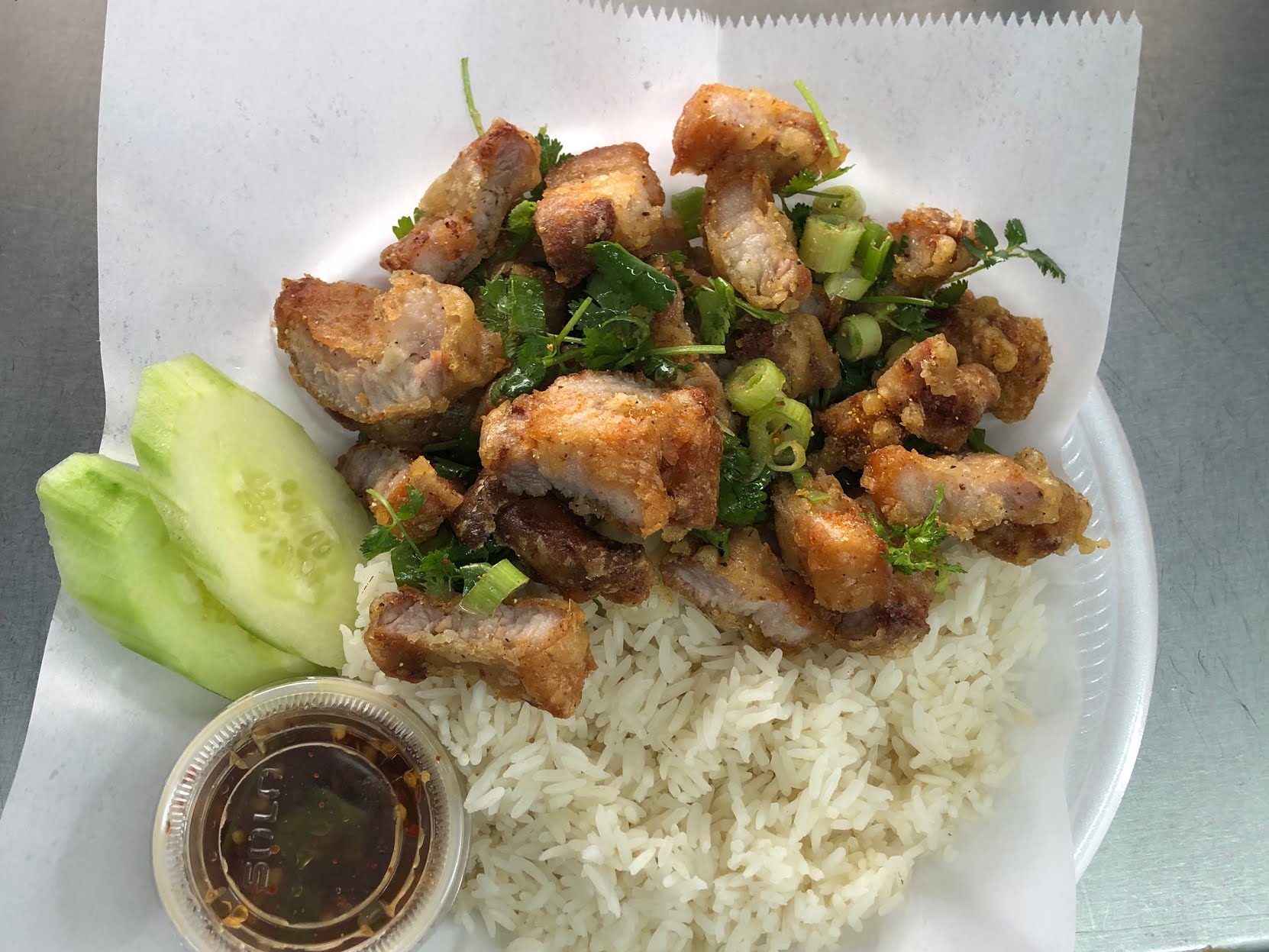 Aroy Ver Thai Bite the food truck by null