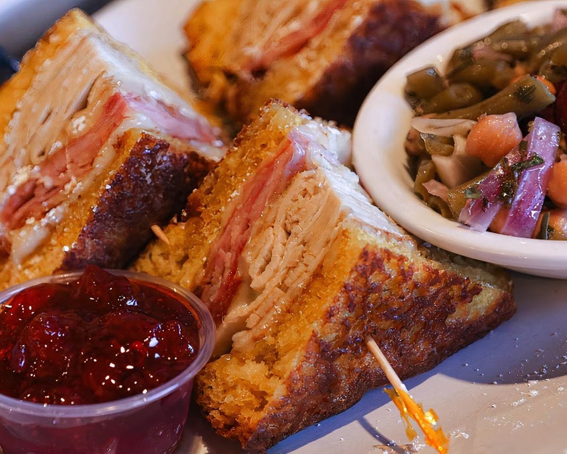 Manhattan in the Desert by null