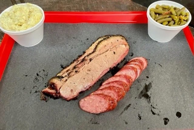 Dozier's BBQ by null