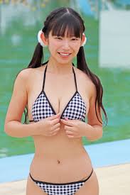 ジュニアアイドル　　コラ|範田紗々抱き枕カバー