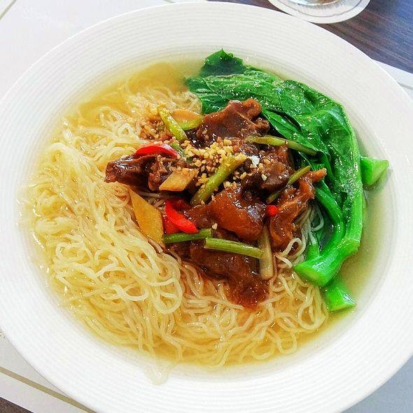 Golden Z 大快活食坊 by null