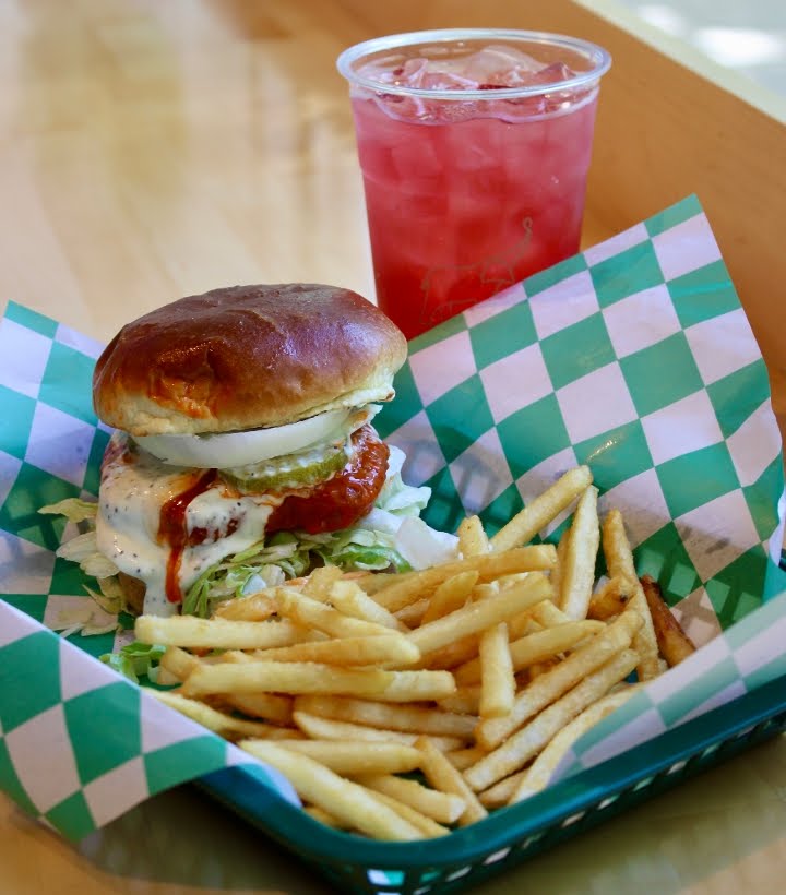 elephant + vine by null