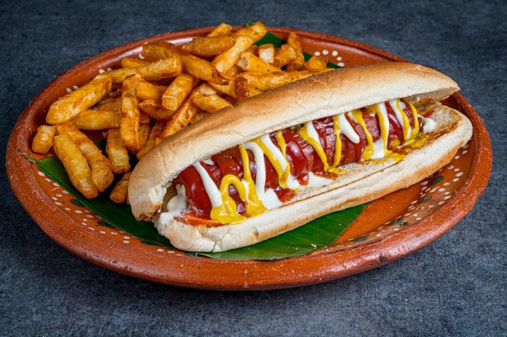 EL MENEO RESTAURANT & LOUNGE by null