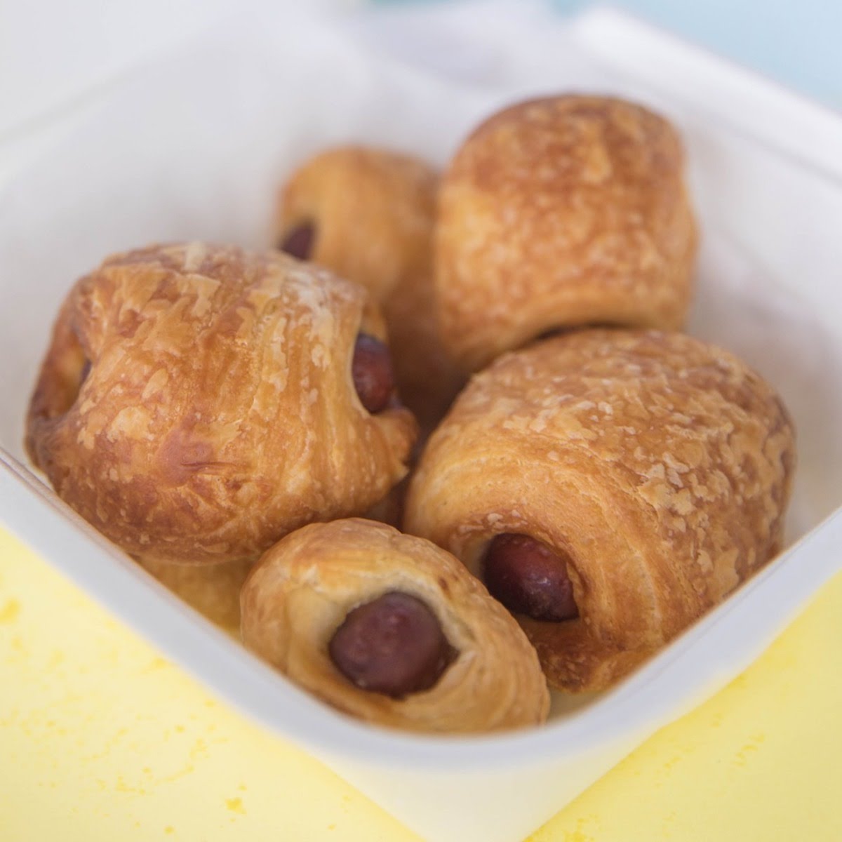 Dough In The Box DONUTS - Marietta by null