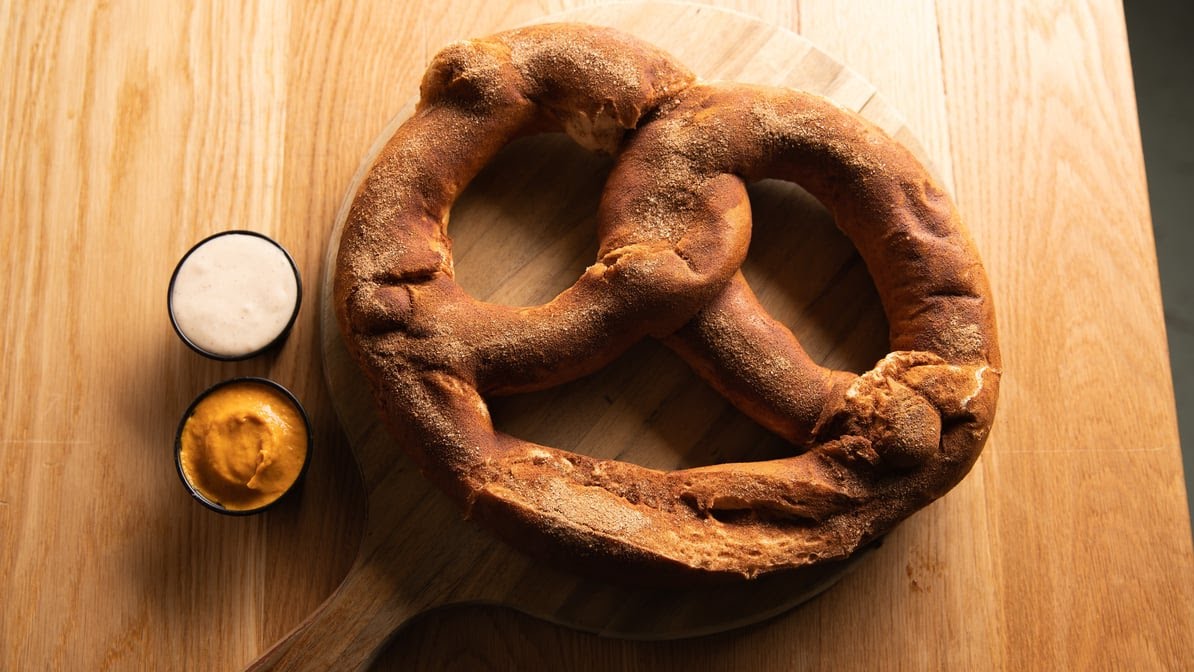 Hillgarten Beer & Wine Garden by null