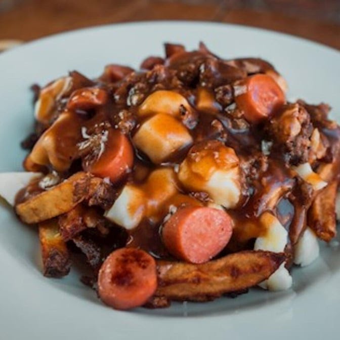 Restaurant Poutineville Saint-Roch by null