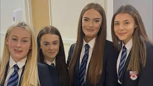 uk schoolgirl |Schoolgirl uk hi-res stock photography and images - Alamy