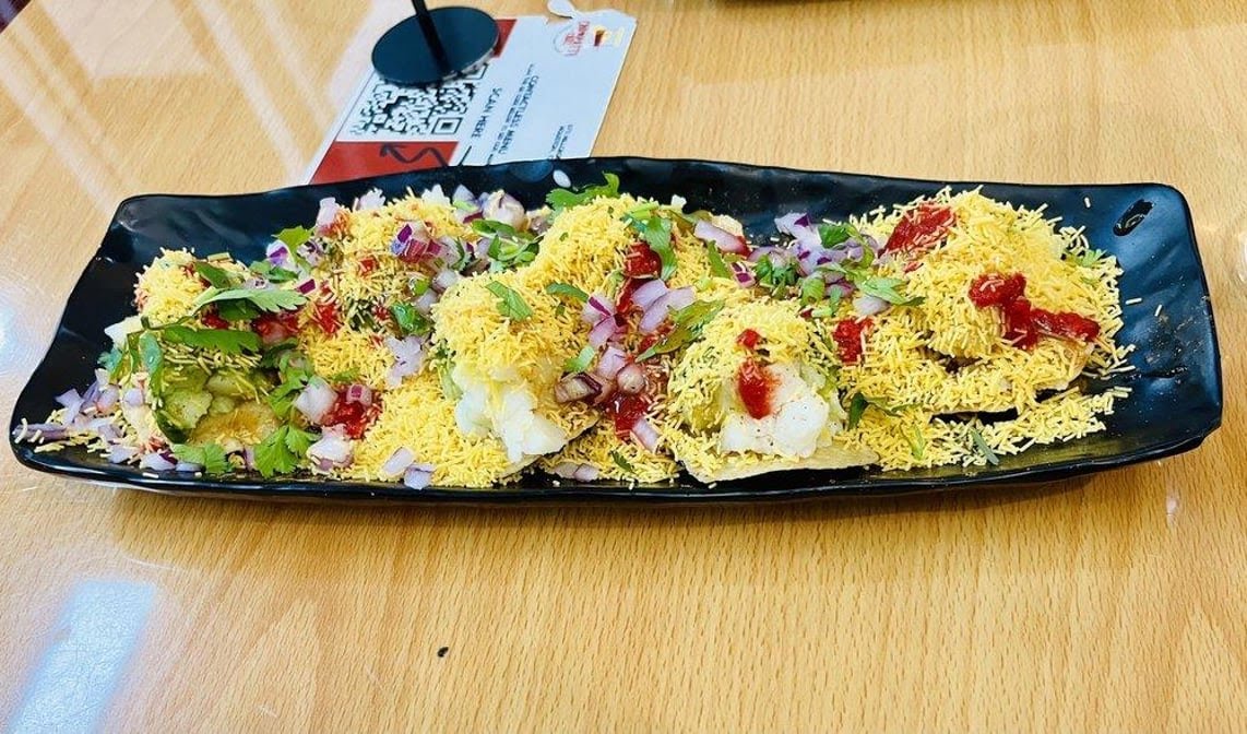 Chowpatty Chat by null