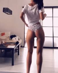 Uploads sexy girl erotic dance performance gif gif x Sexy dancing gif
