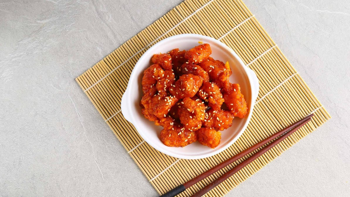 Oriental Pearl Restaurant by null