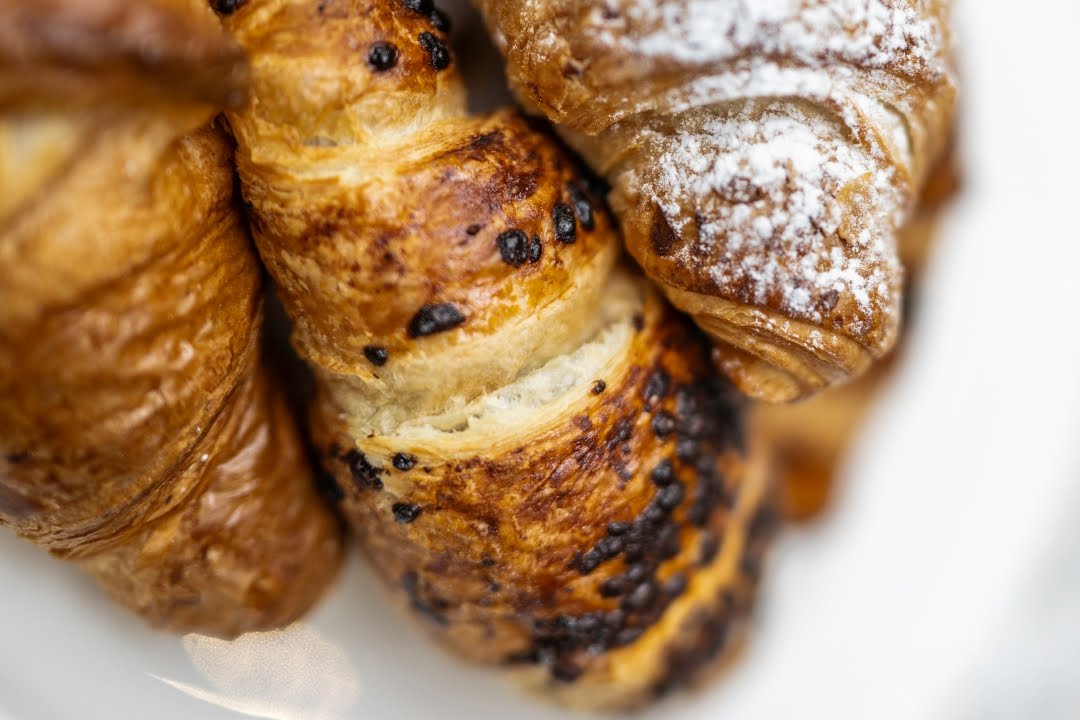 Mother Dough Bakery by null
