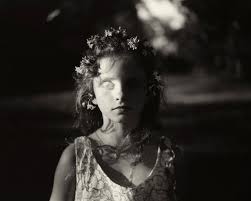 фотография обнаженной Салли Манн|Салли Манн » banana.by - 50 оттенков жёлтого - Лучше банан в руке, чем киви  в небе!