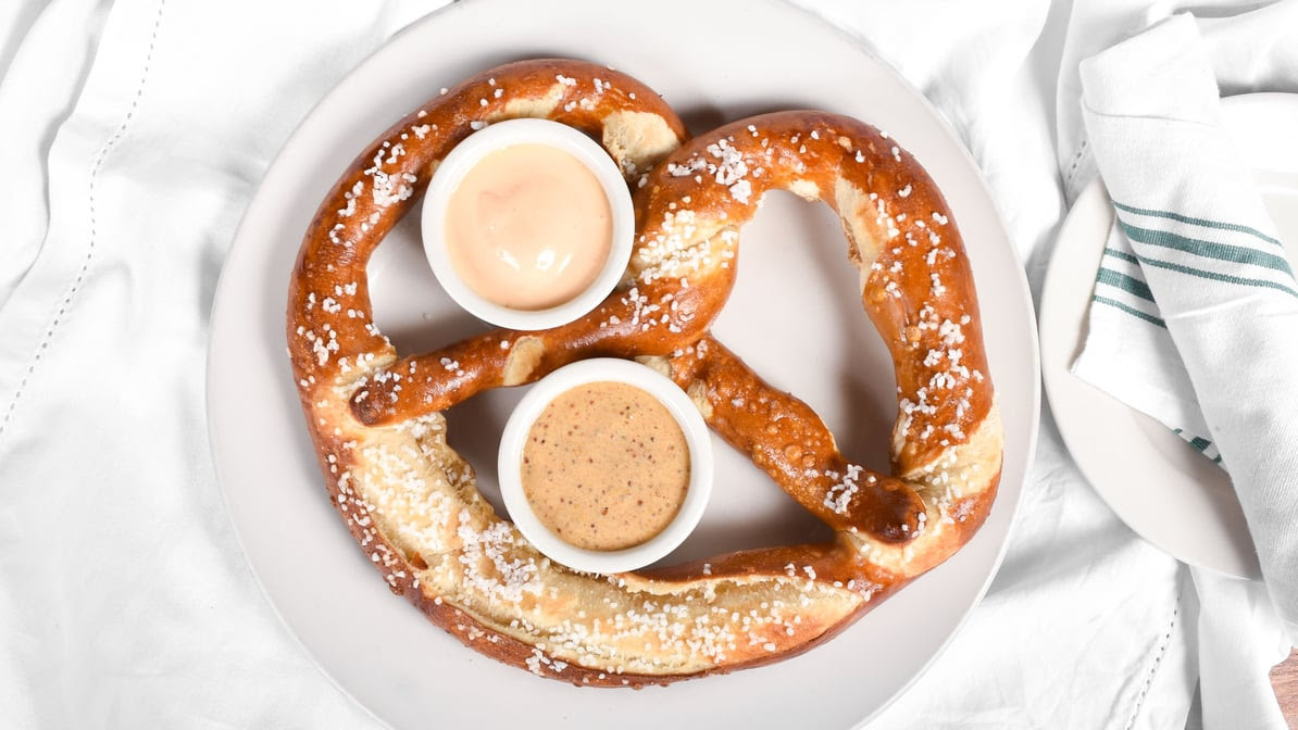 Greens Irish Pub by null