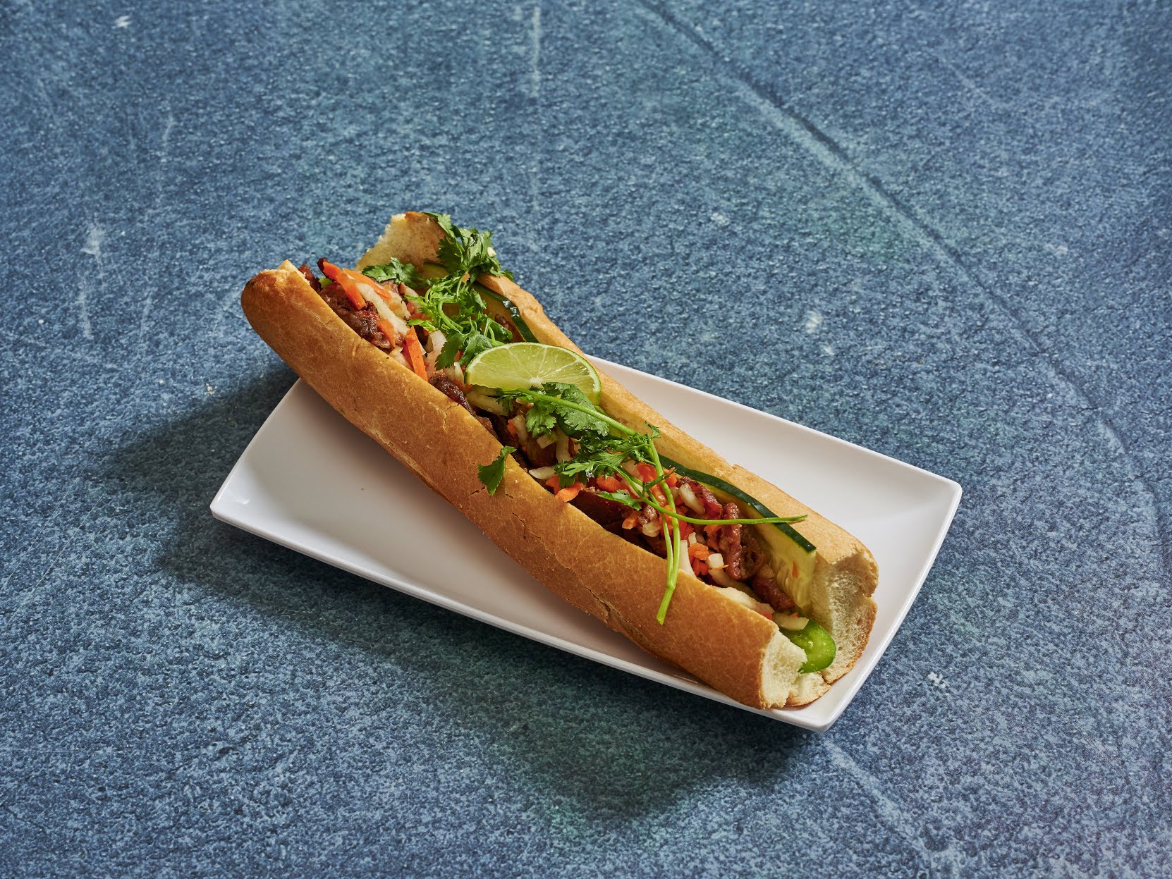 LOTUS BISTRO by null