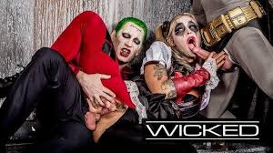 Joker banging harley quinn and catwoman jpg x Joker tube