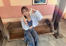 本田真凛アイコラ無修正|本田真凜とルセラフィムのコラボステージ | TikTok