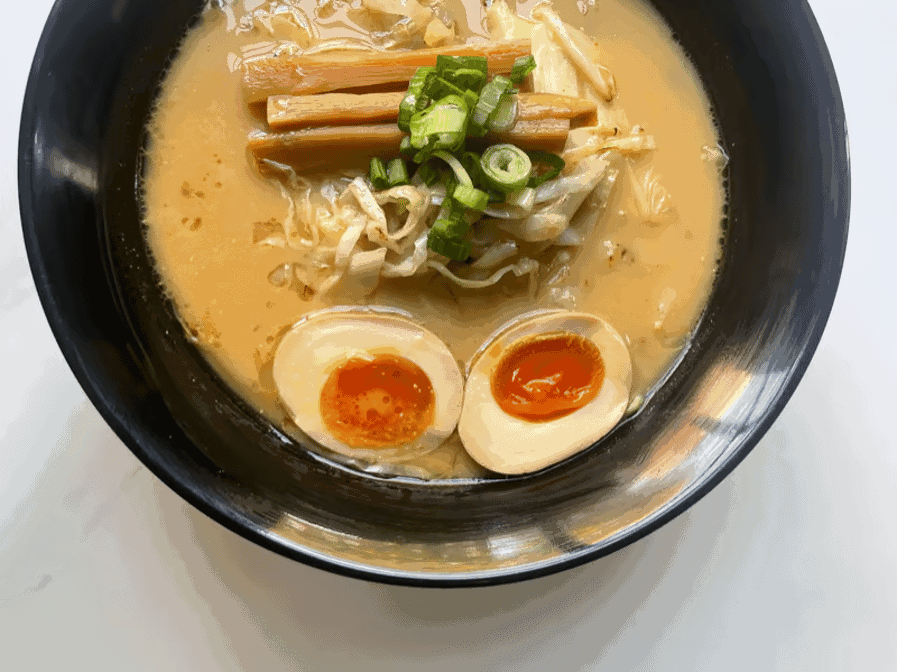 Issei Noodle by null