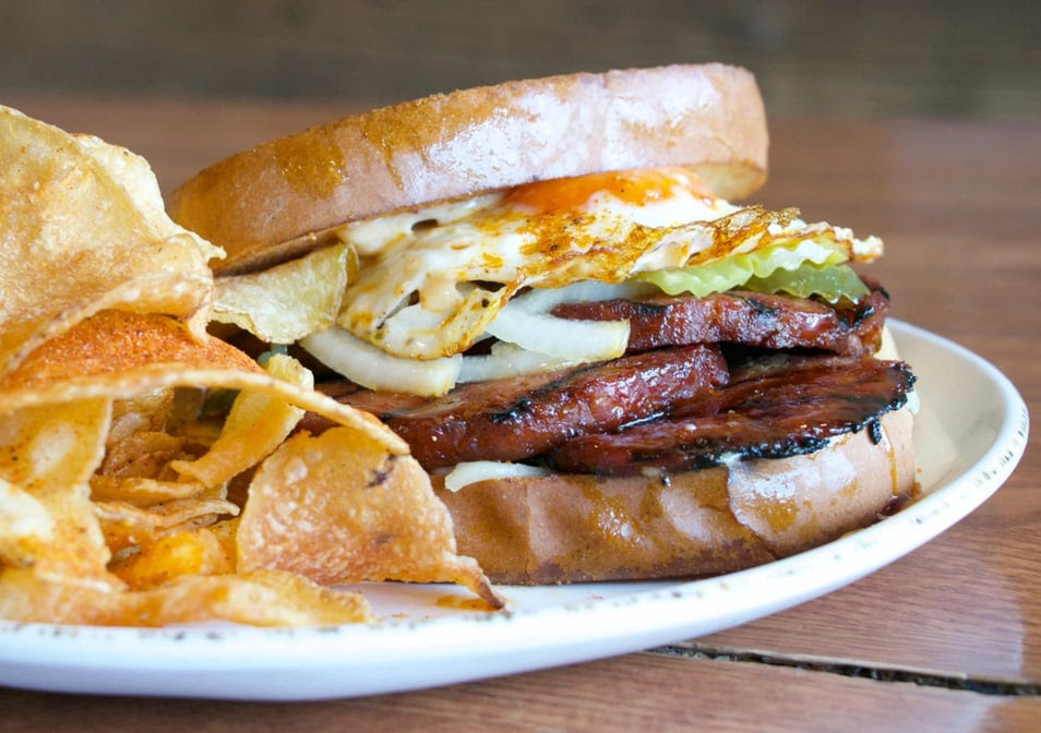 Gatlin's BBQ by null