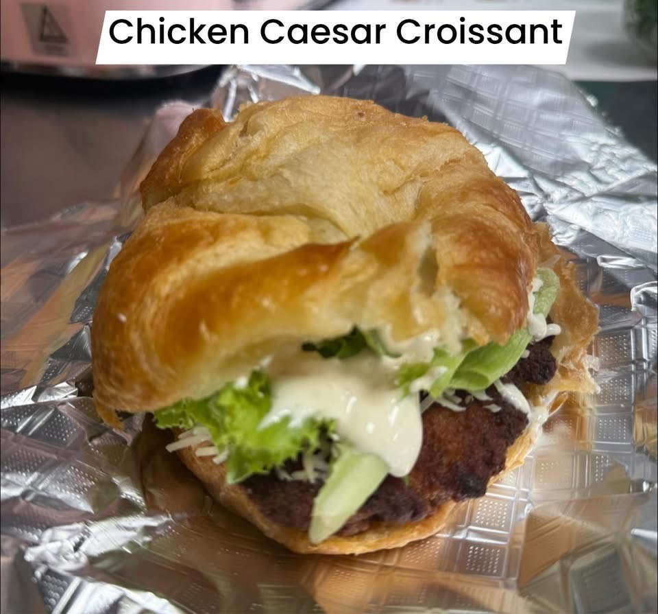 Shawnniecakes by null