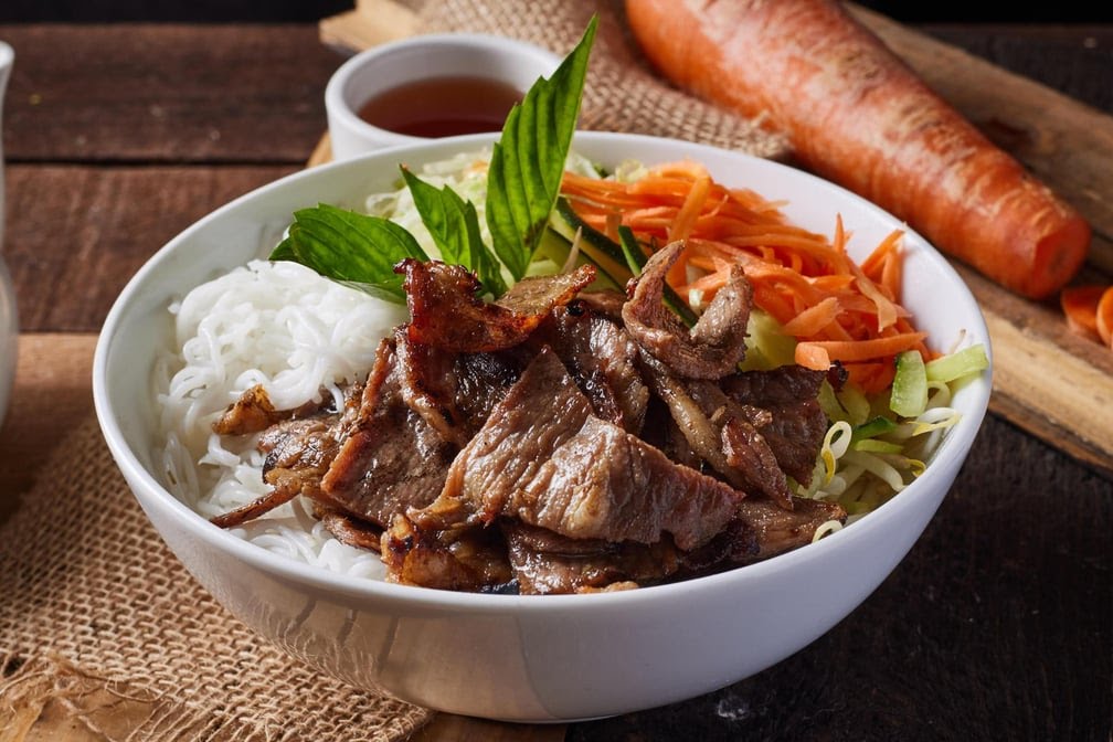 Phở Pasteur by null