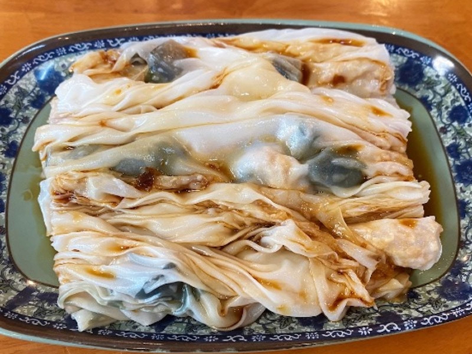 Lee’s Kitchen Noodle & Rice U Dub by null
