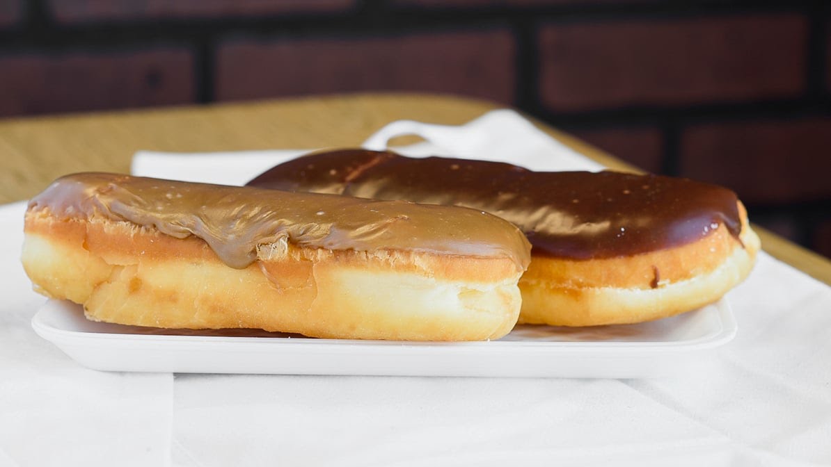 Royal Donuts by null
